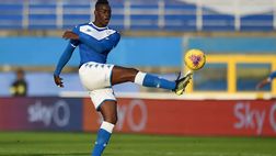 Balotelli, ci risiamo: via dal Brescia a gennaio? Raiola flirta con due club. E la mamma…