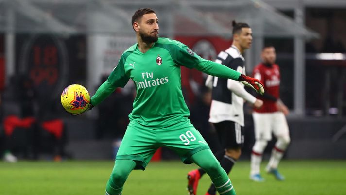 MILAN, ITALY - FEBRUARY 13:  Gianluigi Donnarumma of AC Milan in action during the Coppa Italia Semi Final match between AC Milan and Juventus at Stadio Giuseppe Meazza on February 13, 2020 in Milan, Italy.  (Photo by Marco Luzzani/Getty Images) 