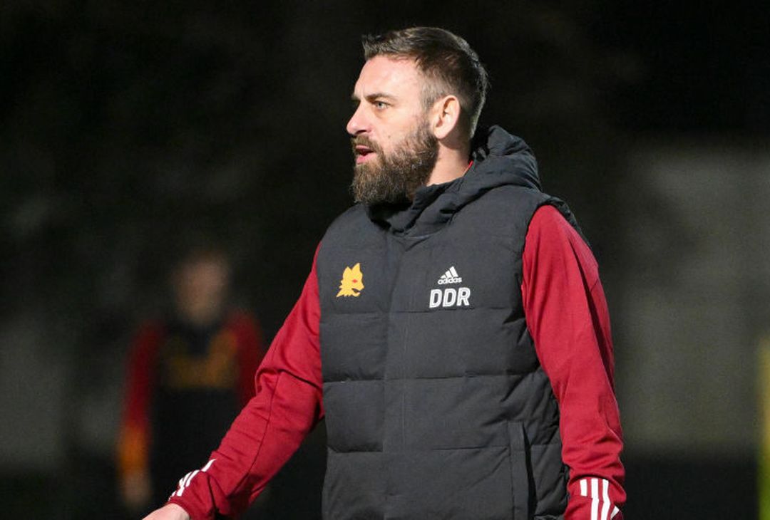 Roma, il primo allenamento in giallorosso di Daniele De Rossi – FOTO GALLERY - immagine 12