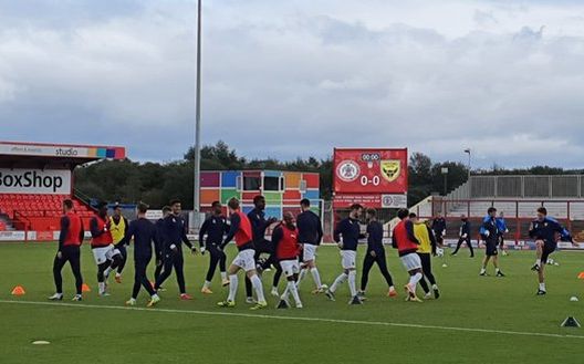 Alla fine quelli dell'Oxford united sono arrivati al campo, ma che fatica! Alla fine quelli dell'Oxford united sono arrivati al campo, ma che fatica!