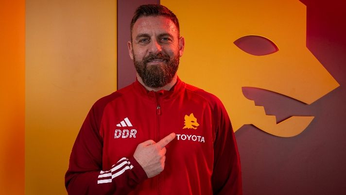 Shooting creativo stagione 2023/24. De Rossi: “Friedkin? Accordo in 10 minuti, ora c’è un lavoro importante da fare” - immagine 1