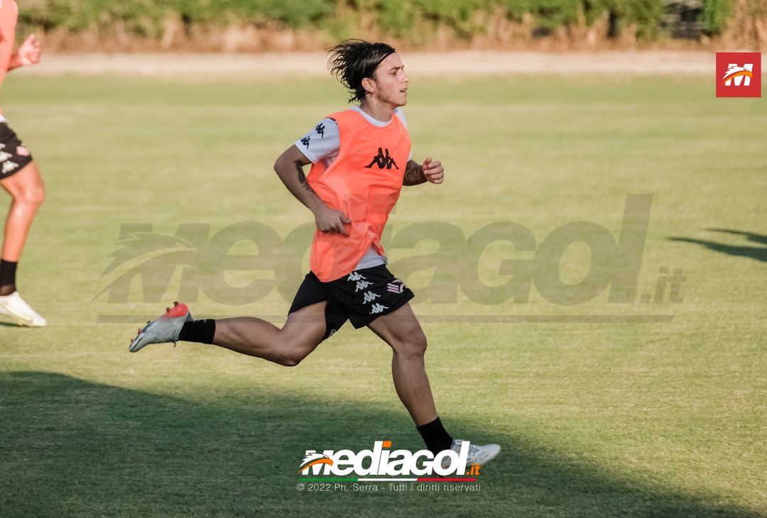 FOTO RITIRO PALERMO, la squadra di mister Baldini si allena a Boccadifalco (Gallery) - immagine 94