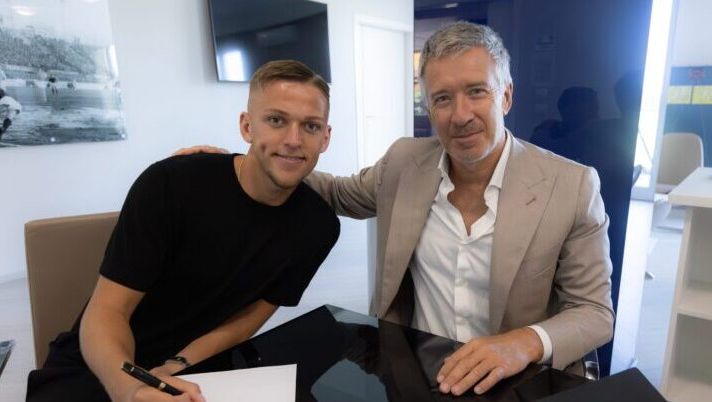 Karlsson al fanta, la decisione sul ruolo! Tra asta, rigori, punizioni e come cambia il Bologna - immagine 1