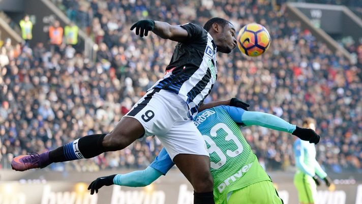 Duvan Zapata durante Udinese-Inter (credits: GETTY Images) 