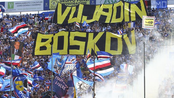 PARMA, ITALY - MAY 04:  The UC Sampdoria fans display a giant banner to thank the Vijadin Boskov before the Serie A match between Parma FC and UC Sampdoria at Stadio Ennio Tardini on May 4, 2014 in Parma, Italy.  (Photo by Marco Luzzani/Getty Images) 