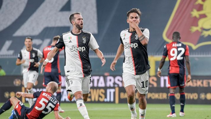 Getty Images Pjanic manda un messaggio a Dybala: “Ti divertirai a Roma fratello” - immagine 1