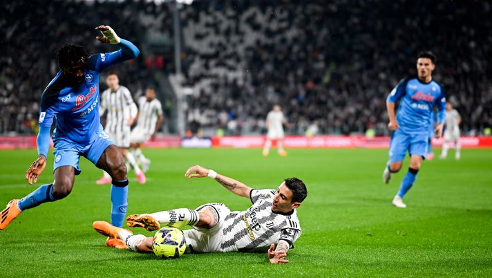 Juve-Napoli, la moglie di Di Maria tuona sui social: “In 12 contro 11…” - immagine 1