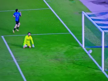 VIDEO Napoli-Sassuolo 3-0, Mario Rui inventa e Kvaratskhelia archivia il match- immagine 2