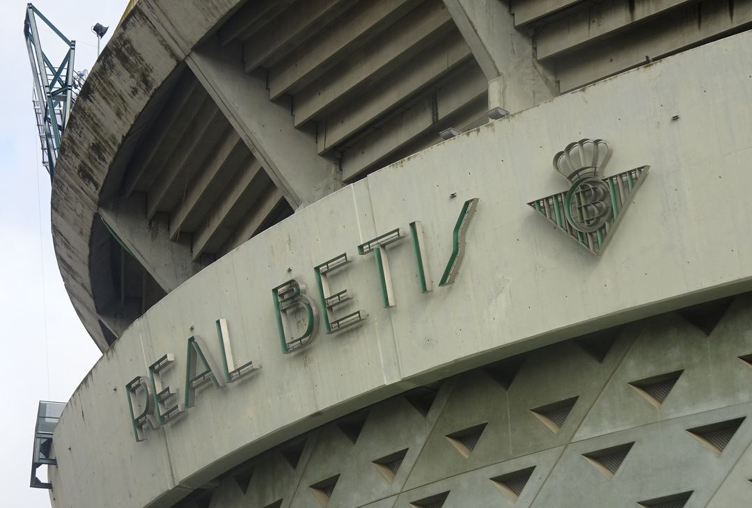  Lo stadio Benito Villamarín, casa del Betis Siviglia  