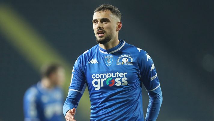 EMPOLI, ITALY - JANUARY 23: Nedim Bajrami of Empoli FC reacts during the Serie A match between Empoli FC and AS Roma at Stadio Carlo Castellani on January 23, 2022 in Empoli, Italy. (Photo by Gabriele Maltinti/Getty Images) Bajrami sempre più viola. Trattativa facile, ma Zanetti… - immagine 1