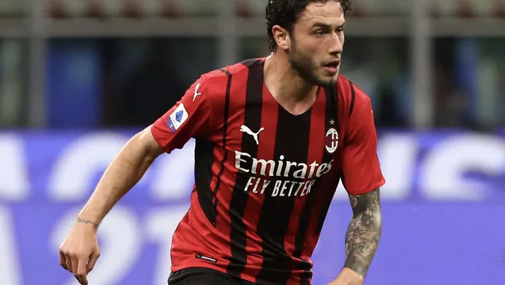 Davide Calabria (difensore AC Milan), qui durante Milan-Cagliari 0-0 (Serie A 2020-2021) | News (Getty Images)