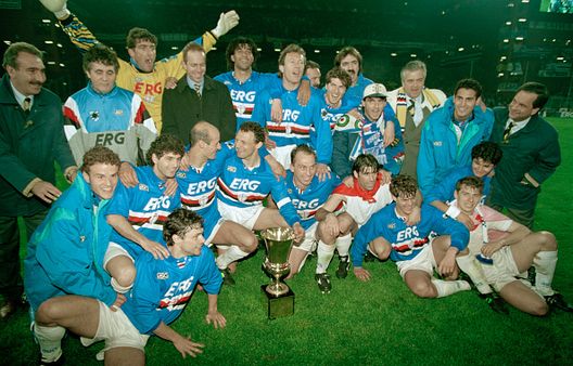 (Getty Images) Sampdoria, insorgono gli ultrà per il mancato ripristino della targa per Mantovani- immagine 2