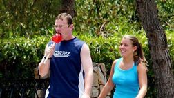 Rooney, la dedica alla moglie per San Valentino scatena l’ironia dei social