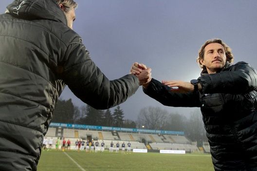 Nella foto Magicapro.it, Aimo Diana nuovo allenatore della prima squadra della Pro Vercelli Nella foto Magicapro.it, Aimo Diana nuovo allenatore della prima squadra della Pro Vercelli