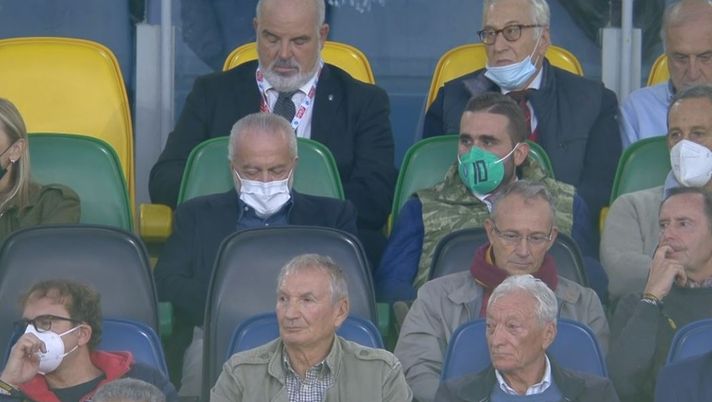 Roma-Napoli, De Laurentiis negli spogliatoi al termine della gara. Il retroscena - immagine 1