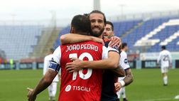 Cagliari, Joao Pedro: “Ci addormentiamo troppo spesso, dobbiamo uscire da questo momento”