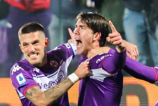 GERMOGLI PH: 20 NOVEMBRE 2021 FIRENZE STADIO ARTEMIO FRANCHI SERIE A FIORENTINA VS MILAN NELLA FOTO GOL ED ESULTANZA VLAHOVIC GERMOGLI PH: 20 NOVEMBRE 2021 FIRENZE STADIO ARTEMIO FRANCHI SERIE A FIORENTINA VS MILAN NELLA FOTO GOL ED ESULTANZA VLAHOVIC