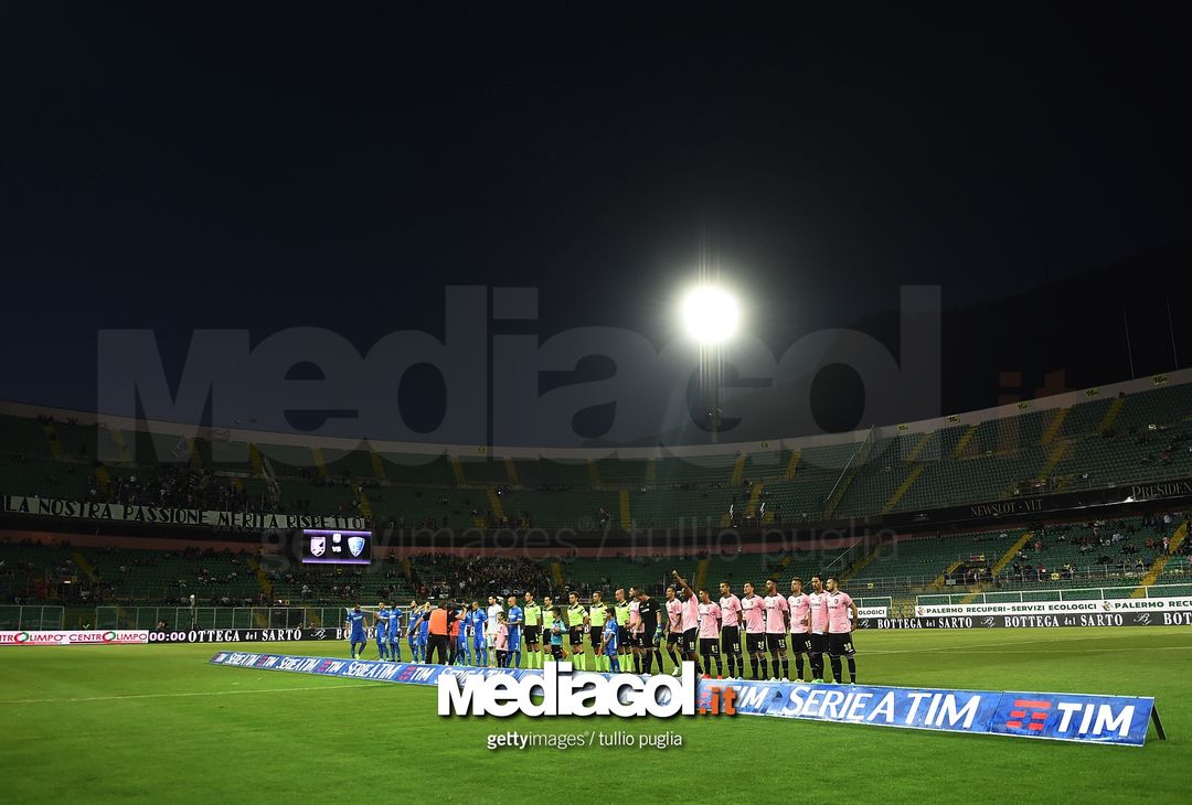  PALERMO, ITALY - MAY 28: Atmosphere during the Serie A match between US Citta di Palermo and Empoli FC at Stadio Renzo Barbera on May 28, 2017 in Palermo, Italy.  (Photo by Tullio M. Puglia/Getty Images) 
