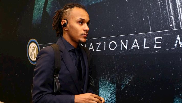 UFFICIALE – Inter, Lazaro debolmente positivo al Covid-19: è in isolamento - immagine 1