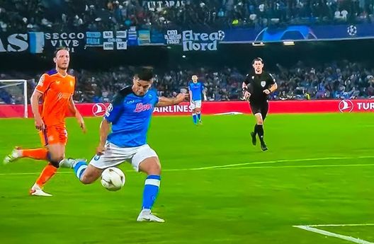 VIDEO Napoli-Rangers 1-0, Simeone sblocca la gara con un tiro in diagonale - immagine 1