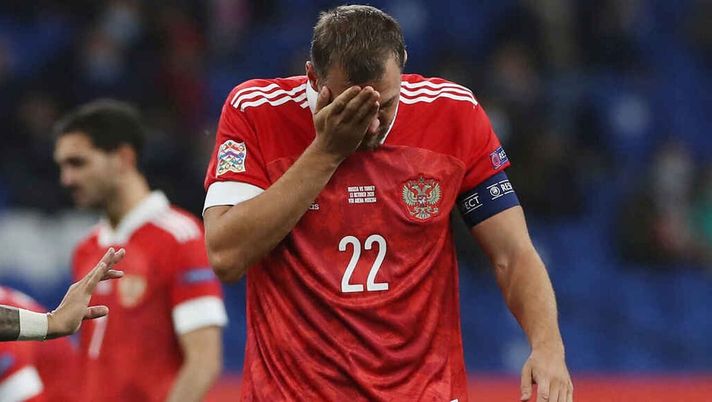 Russia, il capitano Dzyuba: “Guerra? Mi fa paura ma non mi vergogno di essere russo” Russia
