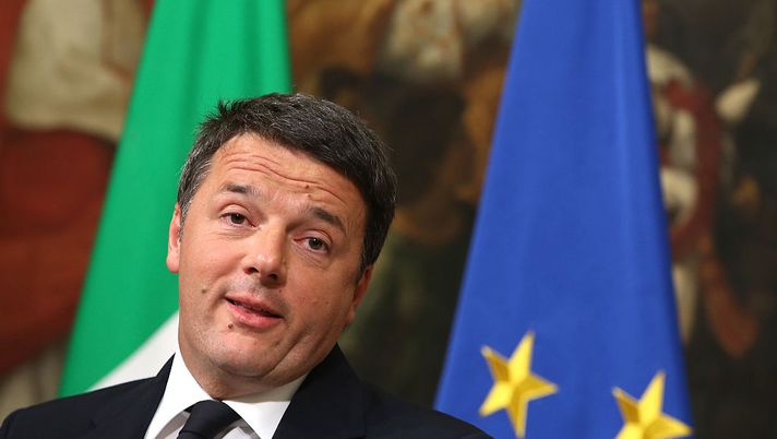 Renzi sul decreto salva calcio: “Danno a Lotito ciò che non danno ai giovani” Renzi; Salva Calcio