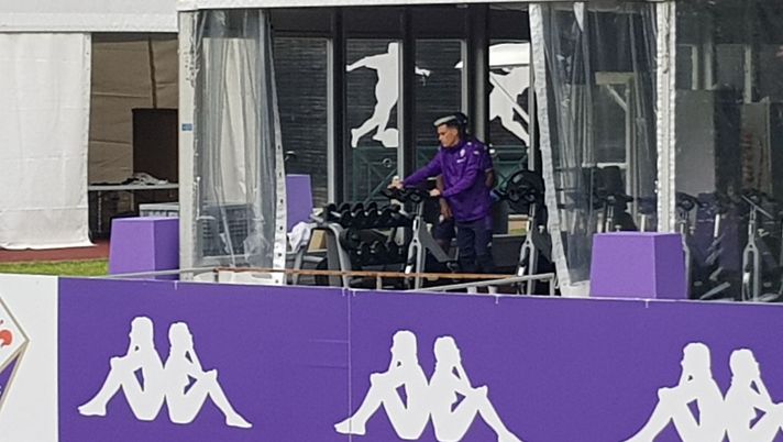 FOTO VN &#8211; Callejon a colloquio con il ds viola Pradè 