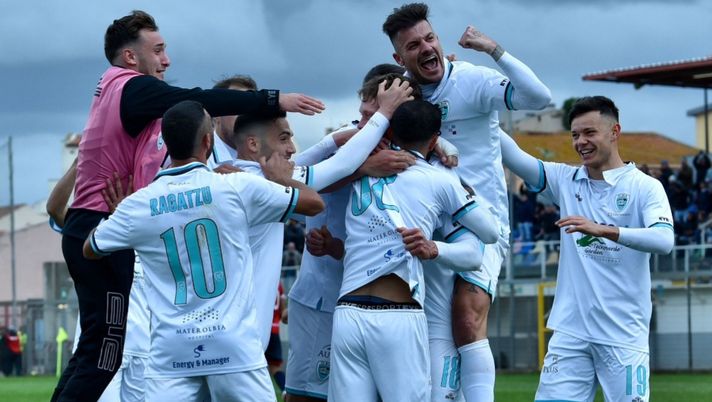 Olbia, stadio blindato e derby vinto: l’eroe è Ragatzu - immagine 1