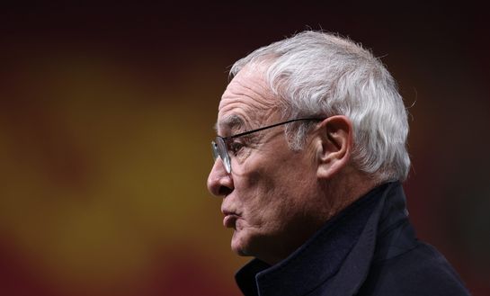 WATFORD, ENGLAND - JANUARY 21: Manager of Watford Claudio Ranieri is interviewed after the Premier League match between Watford and Norwich City at Vicarage Road on January 21, 2022 in Watford, England. (Photo by Julian Finney/Getty Images) Ranieri: “Vi racconto del ritorno da Bergamo. Bati faceva gol a tutti”- immagine 2