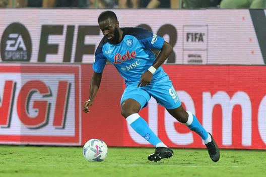 (Photo by Gabriele Maltinti/Getty Images) ndombele