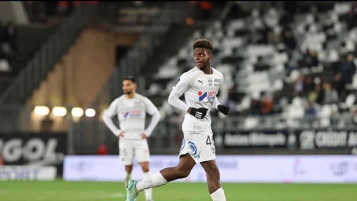 In Francia – Inter, mani sull’attaccante 2006 Ilenikhena: le cifre - immagine 1