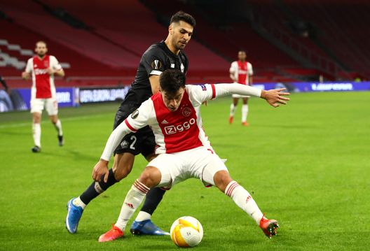 Tare sfida il Barcellona per Lisandro Martinez Tare sfida il Barcellona per Lisandro Martinez