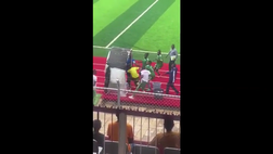 VIDEO / Arbitro aggredito dalle giocatrici in Congo: le immagini