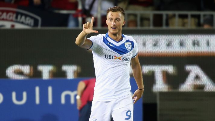 CAGLIARI, ITALY - AUGUST 25:  Alfredo Donnarumma of Brescia celebrated his goal 0-1  during the Serie A match between Cagliari Calcio and Brescia Calcio at Sardegna Arena on August 25, 2019 in Cagliari, Italy.  (Photo by Enrico Locci/Getty Images) 
