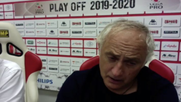 Sala stampa Padova-FeralpiSalò, Mandorlini: &#8220;Possiamo fare meglio, ma con questa fase difensiva&#8230;&#8221; 