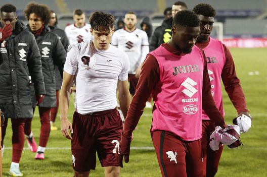 FLORENCE, ITALY - FEBRUARY 01: Samuele Ricci of Torino FC shows hid dejection during the Coppa Italia Quarter Final matcy between Fiorentina and Torino at Stadio Artemio Franchi on February 1, 2023 in Florence, Italy. (Photo by Gabriele Maltinti/Getty Images)
