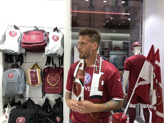 Denis Reggina foto Twitter ufficiale Reggina Denis Reggina foto Twitter ufficiale Reggina