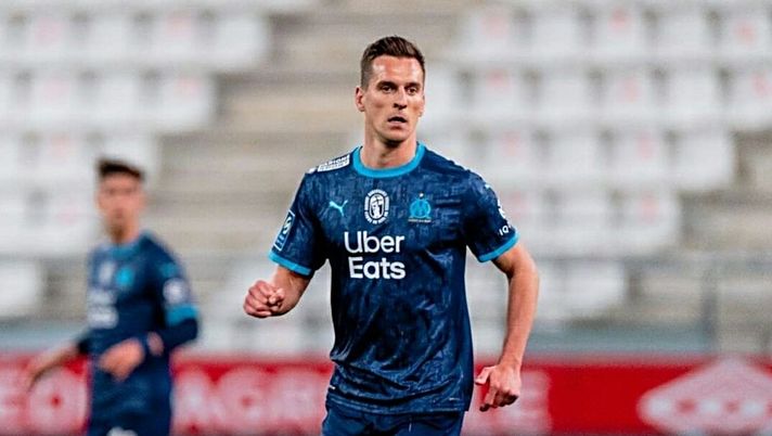 Instagram @arekmilik Instagram @arekmilik