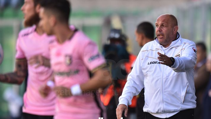 Tedino: “Novara? I maleducati sono ovunque. Domani chi giocherà darà tutto”. E su Fiordilino…  Tedino: “Novara? I maleducati sono ovunque. Domani chi giocherà darà tutto”. E su Fiordilino…