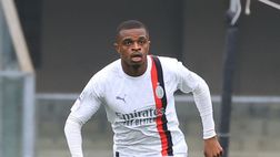 Milan, Kalulu costretto al cambio all’intervallo contro il Verona: le sue condizioni