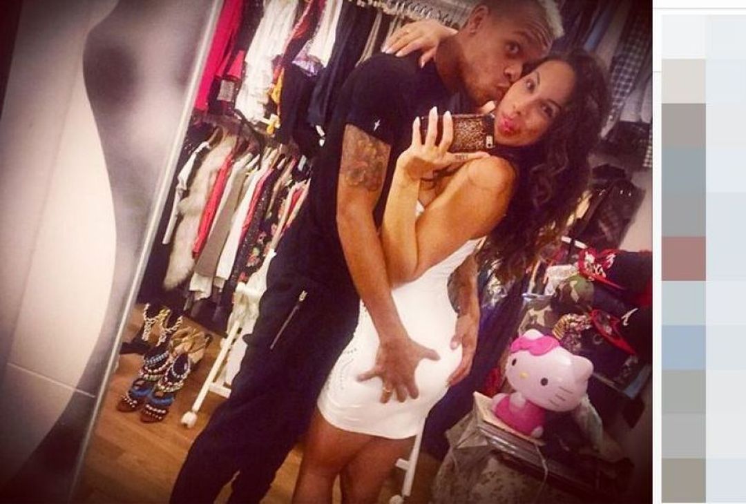  88 SARA DA SILVA - Moglie di Jonathan Biabiany 