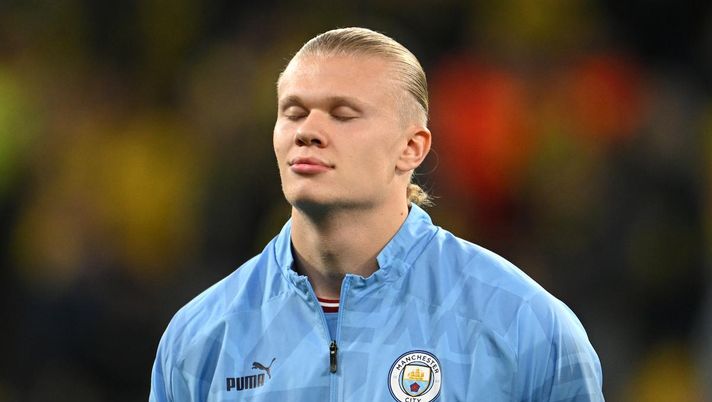 Haaland è innamorato? Il Sun: “Ha una relazione con una calciatrice che conosce da sempre” - immagine 1