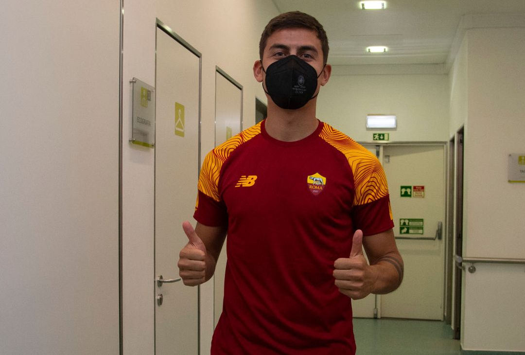 Paulo Dybala è un nuovo giocatore della Roma – FOTO GALLERY - immagine 10