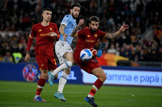 (Photo by Marco Rosi - SS Lazio/Getty Images) Lazio, Sarri senza pace: tutte le spine di Luis Alberto, il Mago a rischio derby- immagine 2