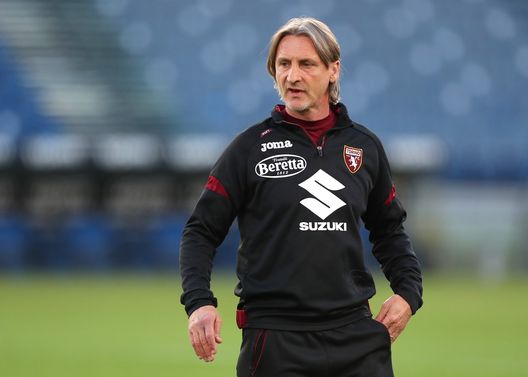 ROME, ITALY - MAY 18: Davide Nicola, Head Coach of Torino FC looks on ahead of the Serie A match between SS Lazio and Torino FC at Stadio Olimpico on May 18, 2021 in Rome, Italy. Sporting stadiums around Italy remain under strict restrictions due to the Coronavirus Pandemic as Government social distancing laws prohibit fans inside venues resulting in games being played behind closed doors. (Photo by Paolo Bruno/Getty Images) ROME, ITALY - MAY 18: Davide Nicola, Head Coach of Torino FC looks on ahead of the Serie A match between SS Lazio and Torino FC at Stadio Olimpico on May 18, 2021 in Rome, Italy. Sporting stadiums around Italy remain under strict restrictions due to the Coronavirus Pandemic as Government social distancing laws prohibit fans inside venues resulting in games being played behind closed doors. (Photo by Paolo Bruno/Getty Images)