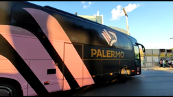 VIDEO Palermo-Latina, l’arrivo dei rosa allo Stadio “Renzo Barbera”