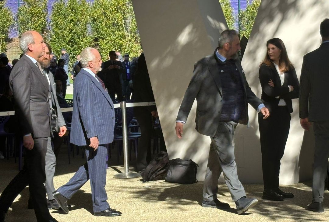 GALLERY VN – La camera ardente per Joe Barone. Tra i presenti Marotta e DeLa - immagine 48