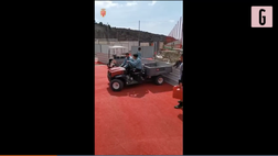 VIDEO Monaco, Fabregas alla guida di un trattore: guarda le manovre sbadate dell’ex Barcellona