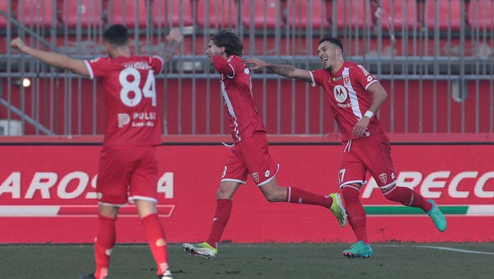 Monza-Sassuolo, decide Colpani. Pari tra Verona e Frosinone: i risultati delle gare delle 15 - immagine 1