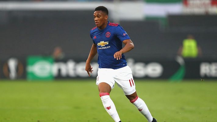 ROTTERDAM, NETHERLANDS - SEPTEMBER 15:  Anthony Martial of Manchester United in action during the UEFA Europa League Group A match between Feyenoord and Manchester United FC at Feijenoord Stadion on September 15, 2016 in Rotterdam, .  (Photo by Dean Mouhtaropoulos/Getty Images) 